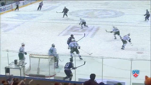 Пильстрем сравнивает счет с сиреной / Pihlstrom ties the game less then sec to the horn смотреть онлайн