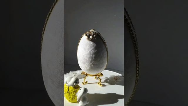 Пасхальное яйцо в бархате #пасхальноеяйцосвоимируками#easterdecordiy#easter2022#бархатноеяйцо смотреть онлайн
