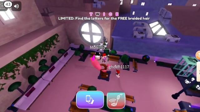 все бесплатные вещи в TWICE SQUARE смотреть онлайн