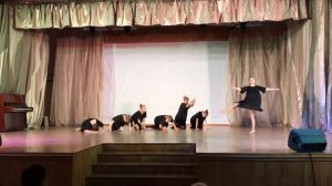Танец «Нас бьют, Мы летаем»; танцевальный коллектив «Action»