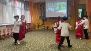 Русский танец "Вася ,Василек"  2023г Подготовительная группа №4.