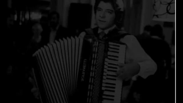 Aфганский певец Aхмад зохир /Ahmad Zahir - احمد ظآهر آلماس شرق смотреть онлайн