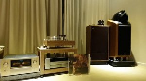 Accuphase E800. B&W 800Nautilus. Meridian 802.2 Referpence Singnature Acoustic S