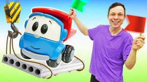 Грузовичок Лева строит замок для Принцессы Софии! Игры машинки для мальчиков в видео онлайн