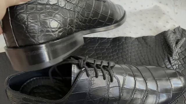 Дерби мужские, из натуральной кожи крокодила, в чёрном цвете. смотреть онлайн