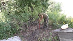 Ручной бур. Обзор и демонстрация на практике.