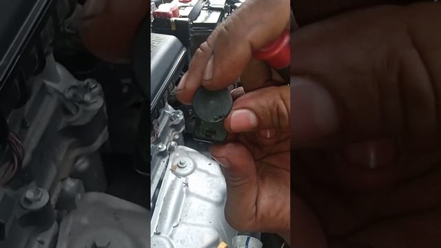 Así es como puedes retirar el tapón para rellenar transmisión CVT/ Nissan!