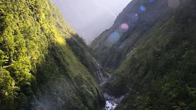 музыка, успокаивает нервную систему для расслабления, медитации массажа, спа или сна. смотреть онлайн