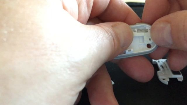 Экшн камера ?Sony HDR-AS200 как починить крышку батарейного отсека ремонт с Фовеонычем смотреть онлайн