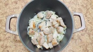 Свинина Пикантная с солеными огурцами