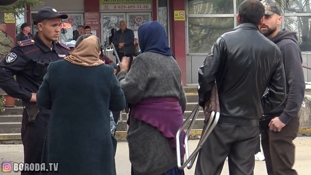 ПРАНК! ЖОСКА сбиваю ЦЕНЫ на РЫНКЕ! ЛАЙФХАК! Как правильно торговаться на рынке! :) ЧАСТЬ 3! смотреть онлайн