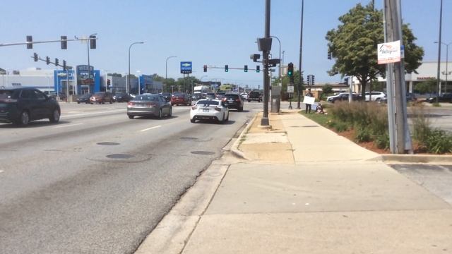 This white Toyota GT86 sounds good and it's cackles. смотреть онлайн