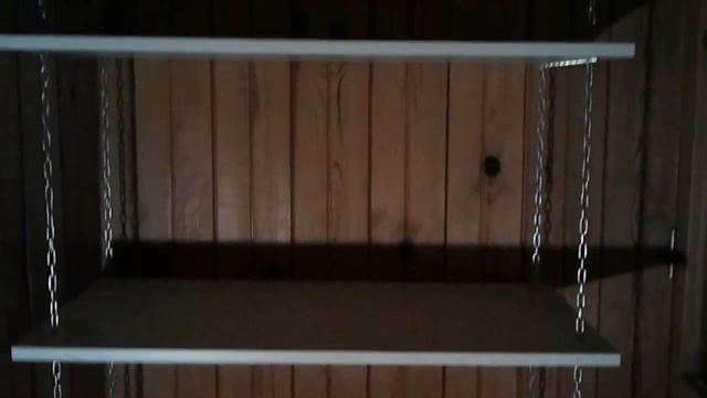 Полки на цепях для лоджии, гаража, кладовой и т.д. Бюджетный вариант.