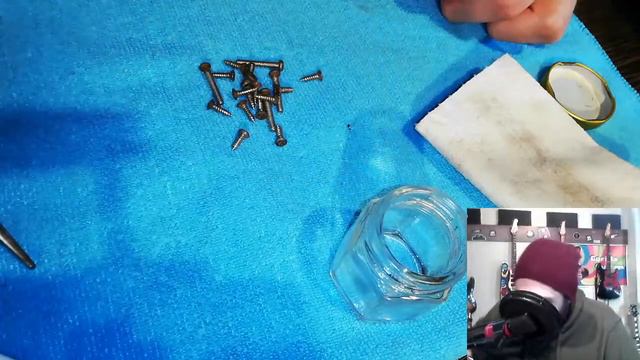 Dándole amor a una STARCASTER y poniendo un treble bleed en una FENDER! | Directo #79 смотреть онлайн