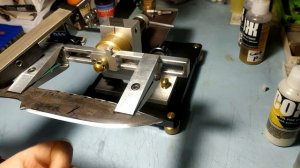 Алмазный брусок МО 1/0 + паста алмазная 1/0 под микроскопом