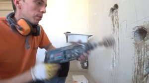 Отверстие в бетоне для розетки  за 5 минут БЕЗ КОРОНКИ. Главная ошибка начинающих бурильщиков бетон