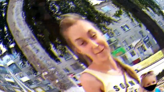 Что лучше Вк или Тикток? Опрос Vk vs Tiktok! смотреть онлайн