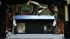 SONY SLV-SE730 Video Cassette Recorder - Перемотка к началу и выброс кассеты