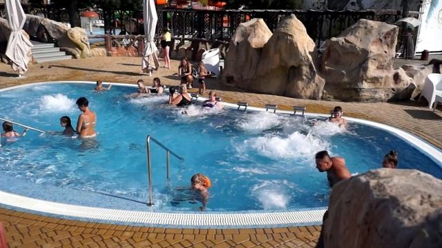 Крым сентябрь 2020 Аквапарк в  Евпатории "АКВАЛЕНД У ЛУКОМОРЬЯ. ОБЗОР, ОТДЫХ С ДЕТЬМИ