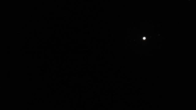 Jupiter & Galilean moons -Nikon P1000 смотреть онлайн