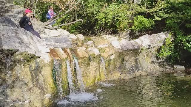 Чаша Любви и водопад Изумрудный на реке Жане.