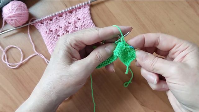 Расширяющийся узор спицами
