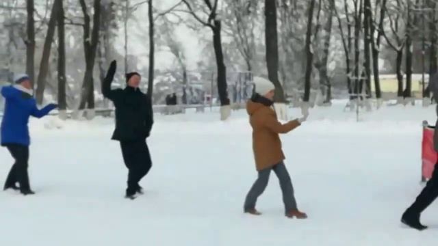 Цигун в парке смотреть онлайн