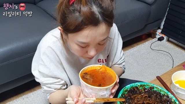 리얼먹방:) 짜장면 때깔보소.........★ft.군만두,파김치ㅣjjajangmyeonㅣREAL SOUNDㅣASMR MUKBANGㅣEATING SHOWㅣ