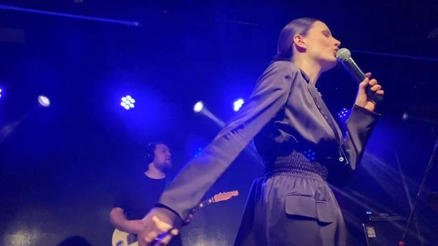 Ева Власова Только так 25.03.16 16Тонн смотреть онлайн