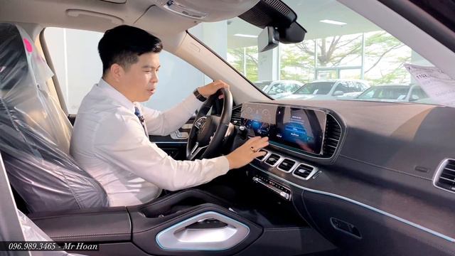 Mercedes-Benz GLS 450 4Matic 2023 Màu Đen, SUV 7 Chỗ Nhập Mỹ Giao Ngay | Hoan Channel смотреть онлайн