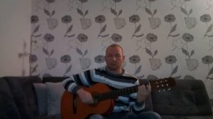 игра на гитаре. Музыка из кинофильма "Раба Любви." "Slave of Love."