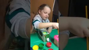 Кормушка своими руками. Как сделать кормушку с ребёнком 4-5 лет. Делаем кормушку в сад.