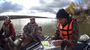 Поехали на осенний жор щуки, но судак изменил наши планы. Закрытие сезона на Иртыше в октябре.