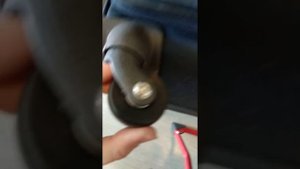Replace suitcase wheel part 1 / american tourister, samsonite, luggage wheel