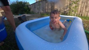 СДЕЛАЛ СЫНУ ДЕТСКИЙ АКВАПАРК НА ДАЧЕ☀️