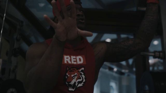 КАЧНУЛИ НОГИ С ОБЛАДАТЕЛЕМ PRO CARD | СОВЕТЫ ПО ПОЛУЧЕНИЮ | MEN'S PHYSIQUE PRO смотреть онлайн