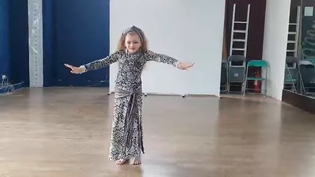 172. Дети еги фольк соло продолжающие. Алёна Романова. Sultana.Маргарита Калюжная. смотреть онлайн