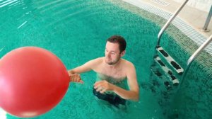 КТО ДОЛЬШЕ ПРОДЕРЖИТСЯ ПОД ВОДОЙ ЧЕЛЛЕНДЖ!! | ФРИСБИ