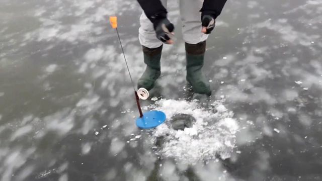 рыбалка. жерлици под дождем смотреть онлайн