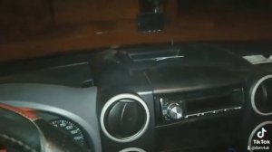 Не заводится партнер 1,6 HDI, а когда включить дальний свет все норм.