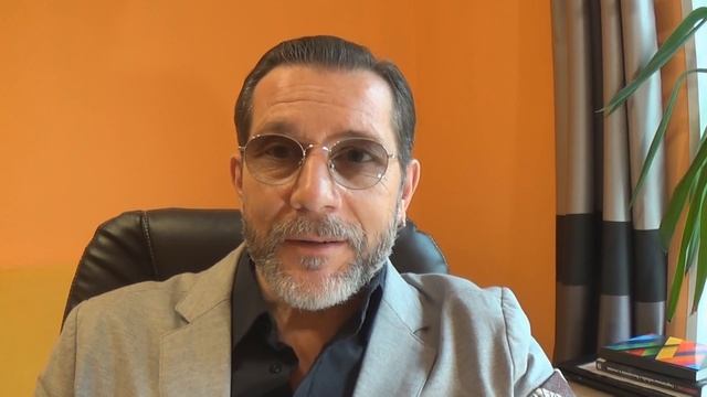 HypeTrickster: Иван Охлобыстин и телега впереди кобылы. Жизнь с истероидом. смотреть онлайн