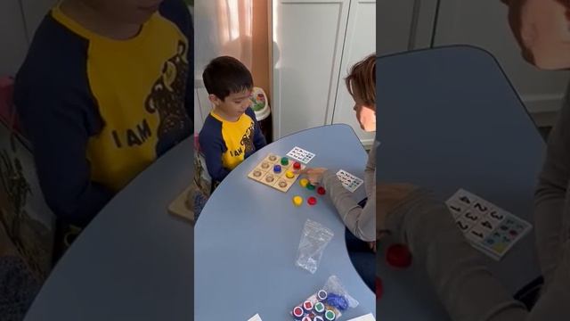 Развиваем мелкую моторику рук - игра развивающая Развивающий планшет