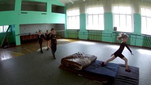 Как научиться подъем разгибом с головы? упражнение 4 подъем разгибом через  возвышенность