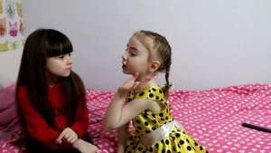 Разоблачили РЫЖУЮ ДЕРЕВЕНЬЩИНУ ! Выгнали ее из нашего дома !