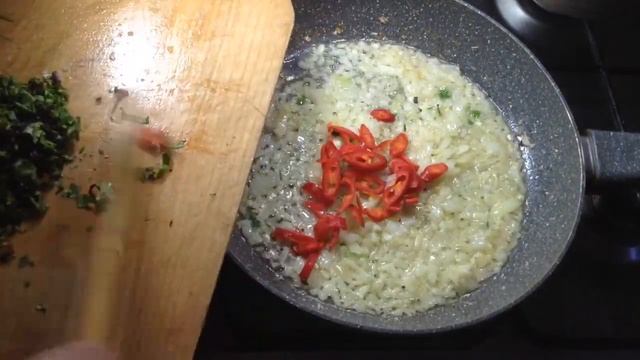 ЧИБРУЛИ  ПО-АДЖАРСКИ, (ჩიბრული) настоящий кулинарный шедевр Грузинской кухни! Грузинка готовит