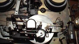 Магнитофон АСТРА 2 замена двигателя и профилактика