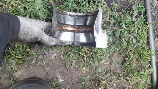 Дальнобой на Volvo VNL. Замена подшипника на прицепе. Часть 8 смотреть онлайн