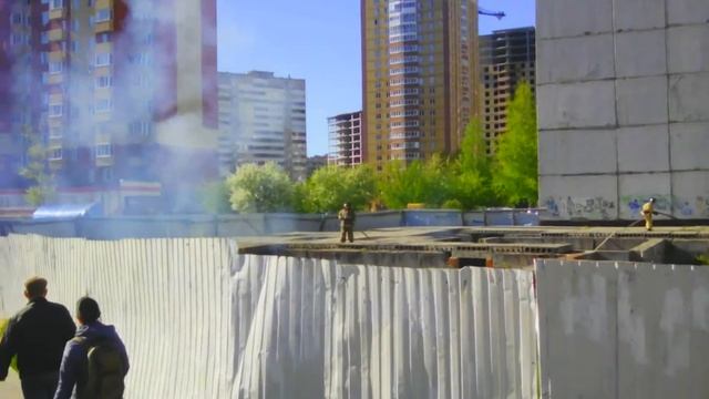Пожар на заброшенной стройке Тюмень 15.05.2016
