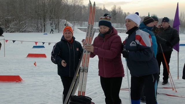 Ретро гонка на трассе СКА в Токсово 9 января 2022 смотреть онлайн
