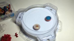 УНИКАЛЬНЫЙ СПРАЙЗЕН С5 / ROYAL KING / TAKARA TOMY / Бейблэйд Бёрст / Beyblade Burst